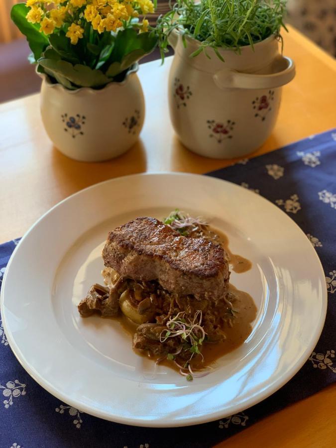 Penzion A Restaurace Vyhlidka Železná Ruda Dış mekan fotoğraf